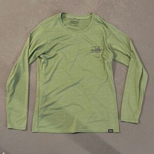 Patagonia Green Capilene Long Sleeve Shirt